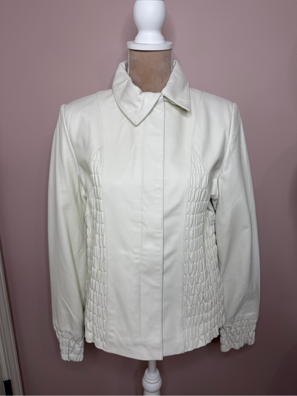 Montanaco Women's White Leather Jacket Ruched Side Panels Medium Vintage NWT